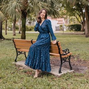 Star Print Midi Dress